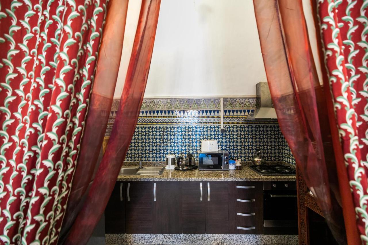 2 Bedroom Charming Apartment Фес Экстерьер фото