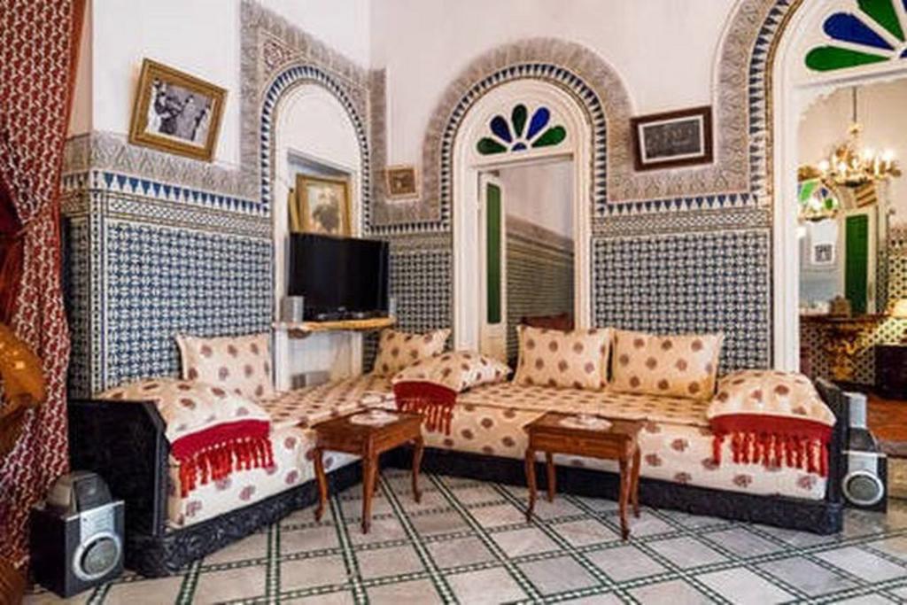 2 Bedroom Charming Apartment Фес Экстерьер фото
